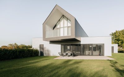 Kortárs alföldi villa